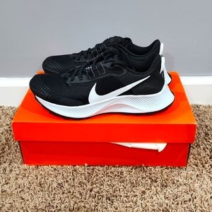 Womens Nike Pegasus Trail 3